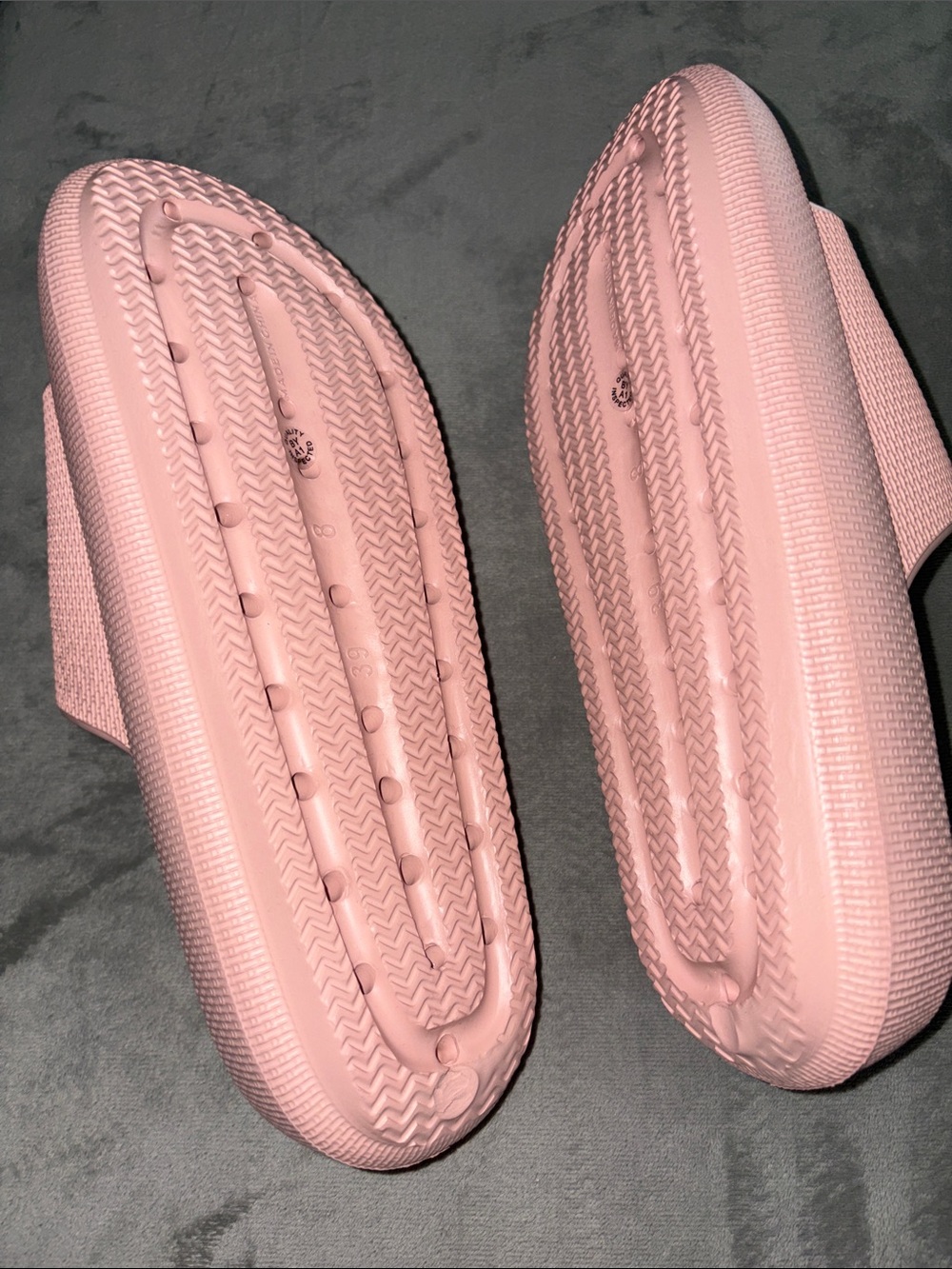 MIXIT Pool Slide Sandals - Picture 4 of 5